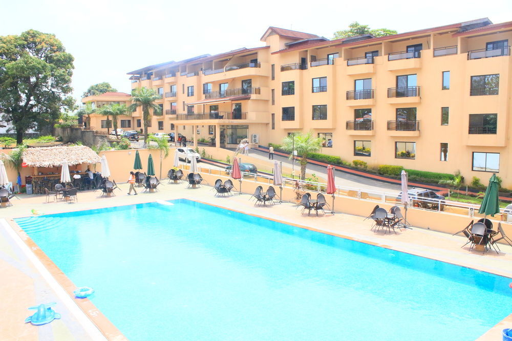 Palm Spring Resort Monrovia Bagian luar foto